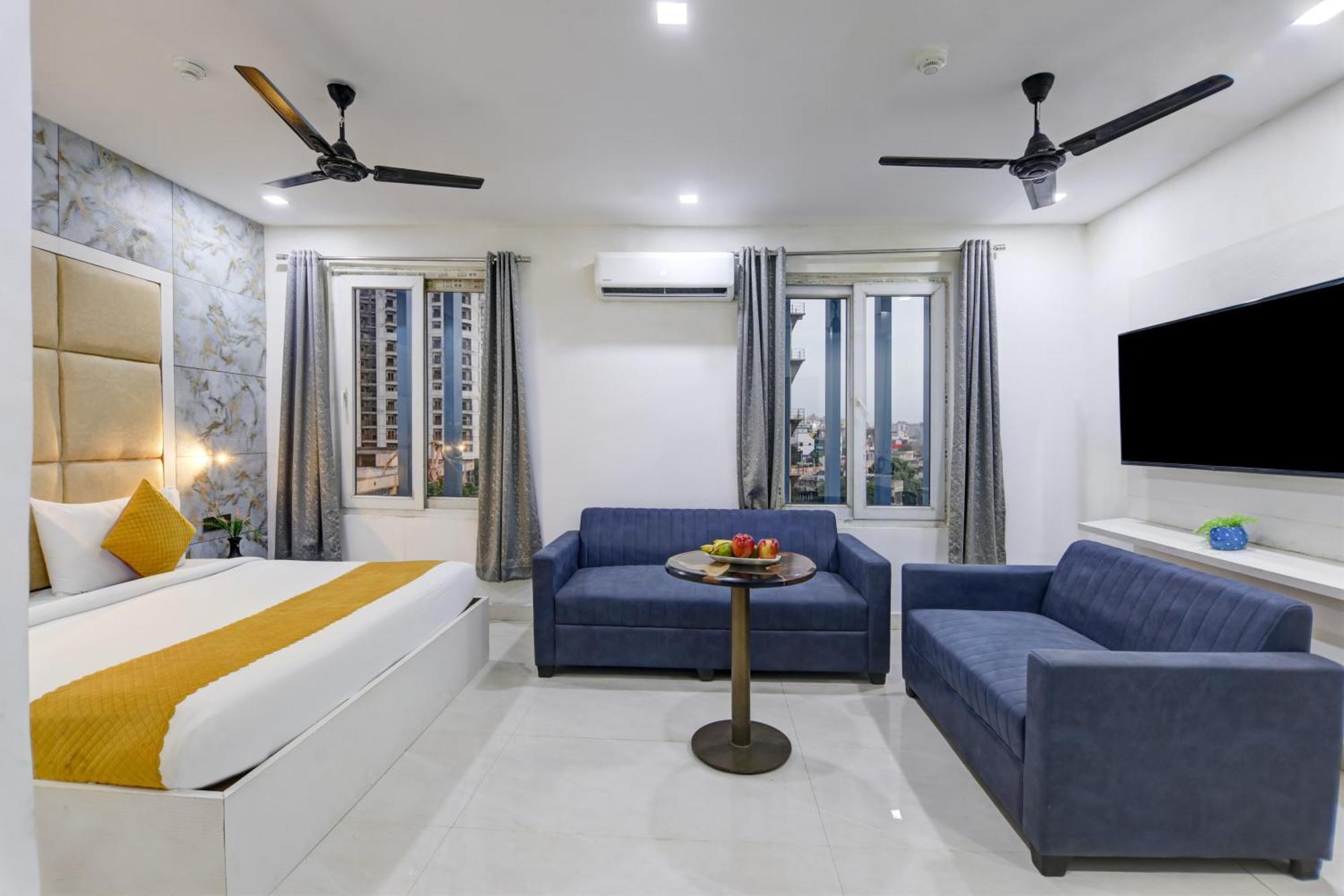 Status By Hotel The Emporio กาเซียบัด ภายนอก รูปภาพ