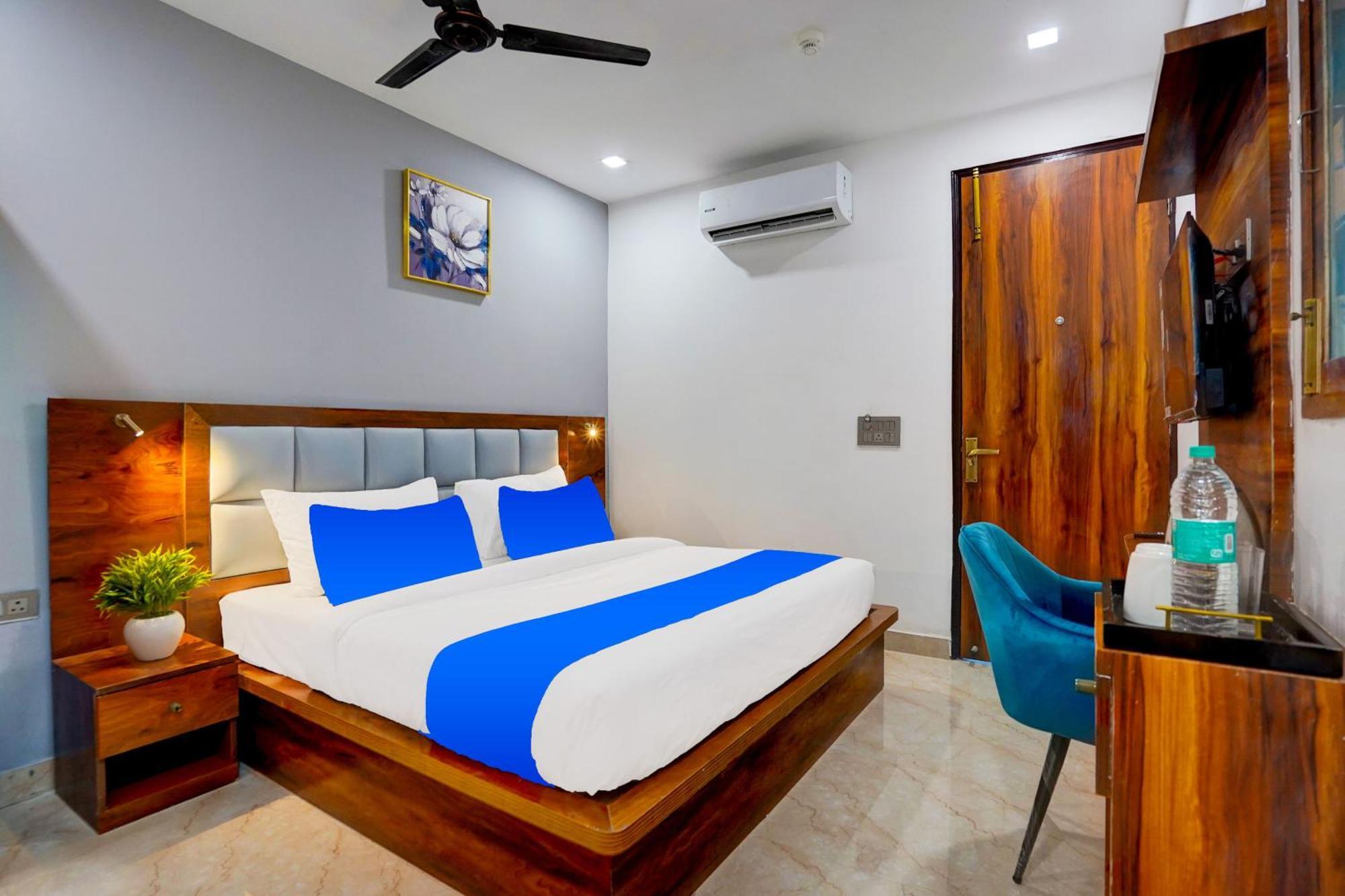 Status By Hotel The Emporio กาเซียบัด ภายนอก รูปภาพ
